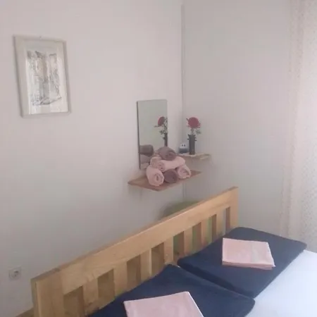 Apartments Near The Beach Ines Makarska Exterior photo